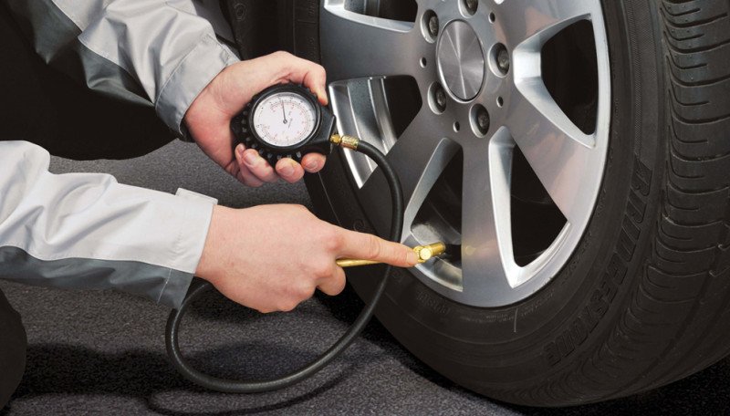 Assessing Tire Pressure Without a Gauge